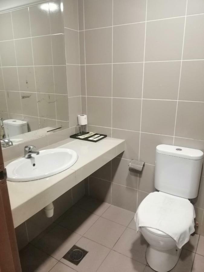 Hotel Orient Johor Bahru Eksteriør bilde