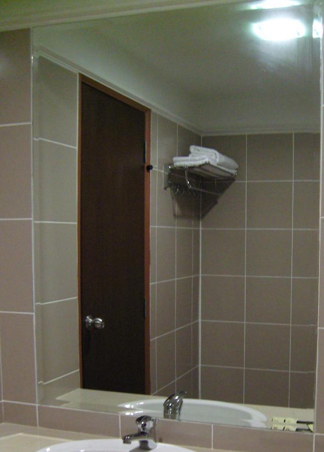 Hotel Orient Johor Bahru Eksteriør bilde